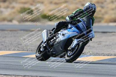 media/Feb-04-2024-SoCal Trackdays (Sun) [[91d6515b1d]]/3-Turn 5 (1045am)/